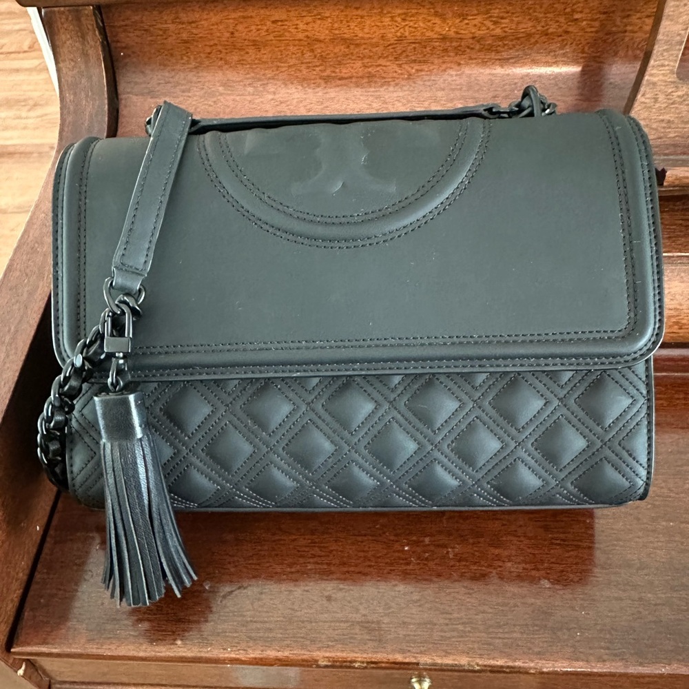 Tory Burch Fleming Matte Black Convertible Crossbody/ Shoulder Bag